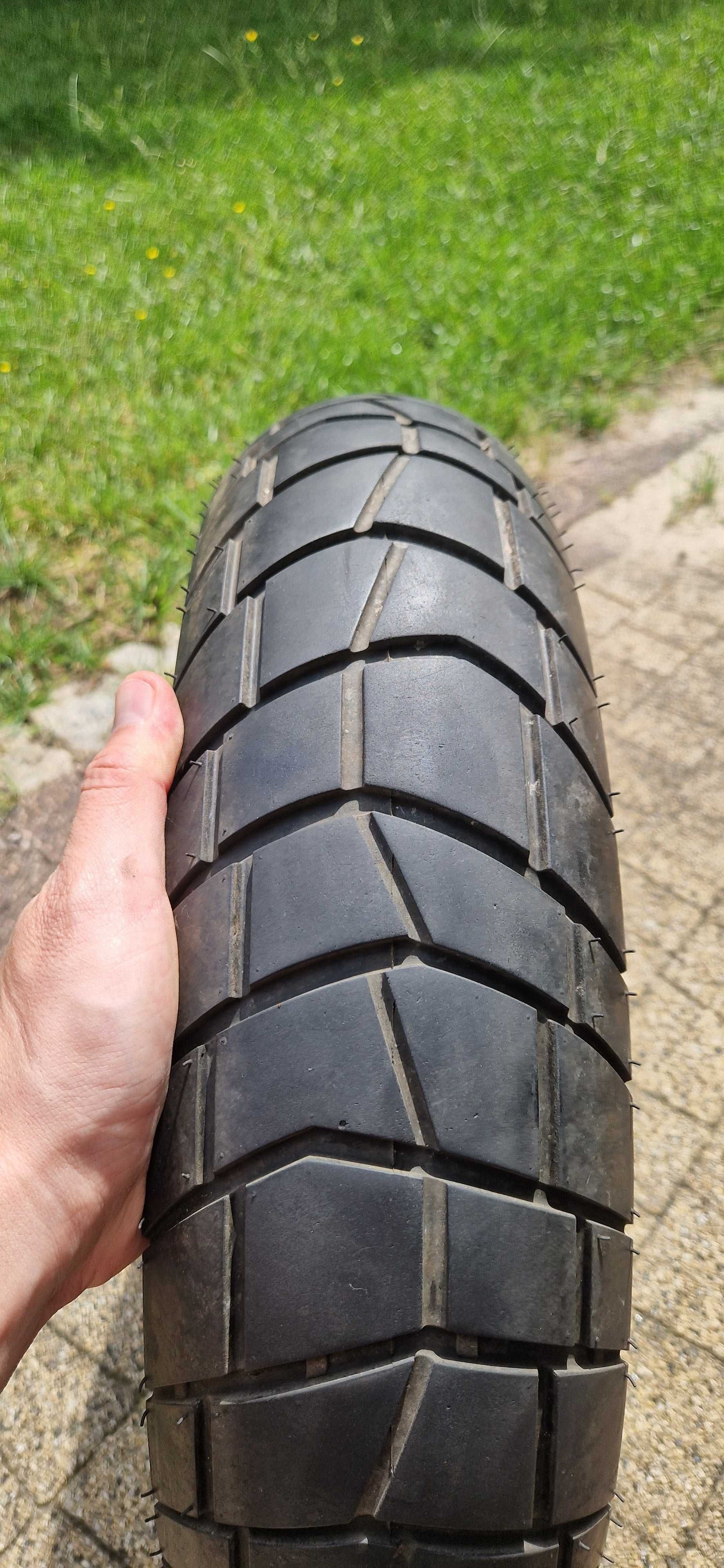 Metzeler Karoo Street 120/70 15 M/C 56P DOT 4223 - Honda ADV 350