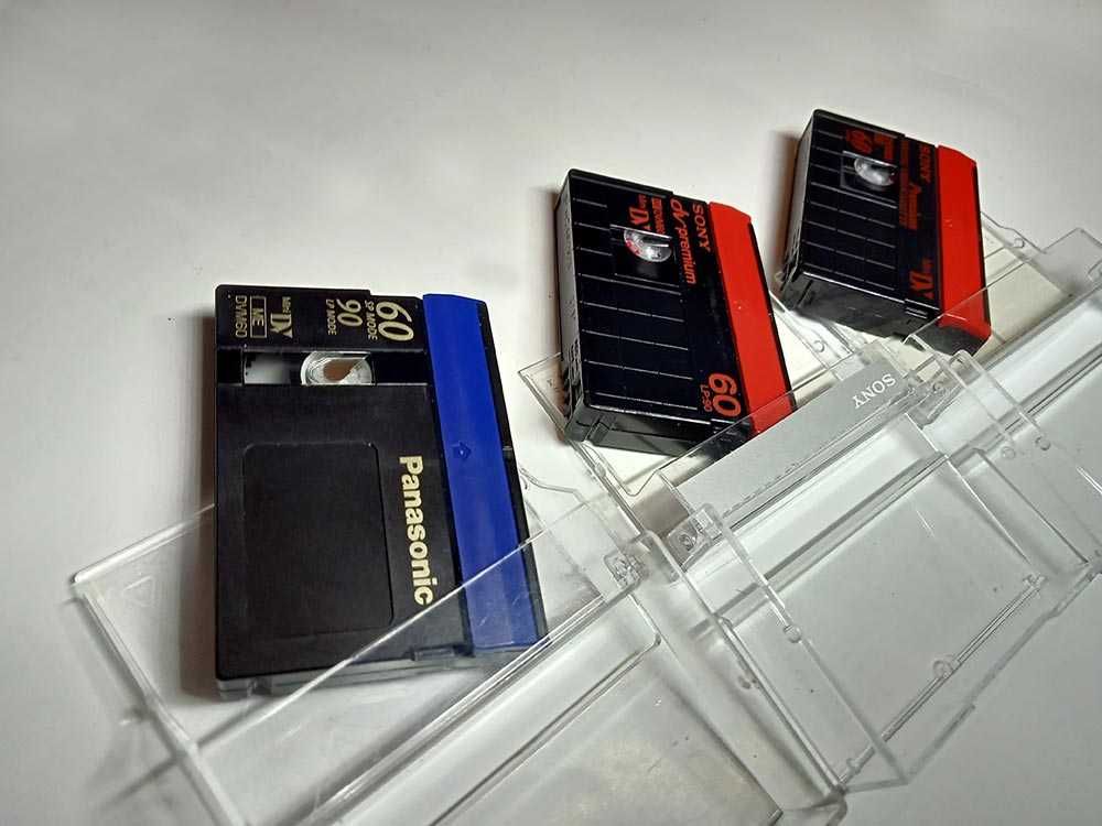 видеокассета miniDV Sony, Panasonic в пластиковом футляре