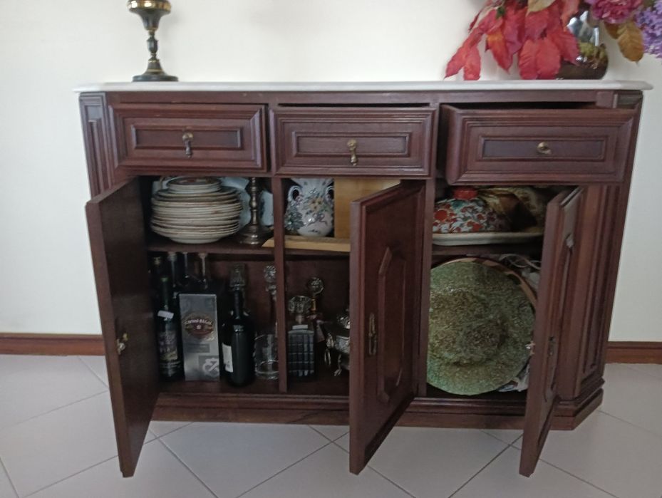 Móvel/Aparador de sala