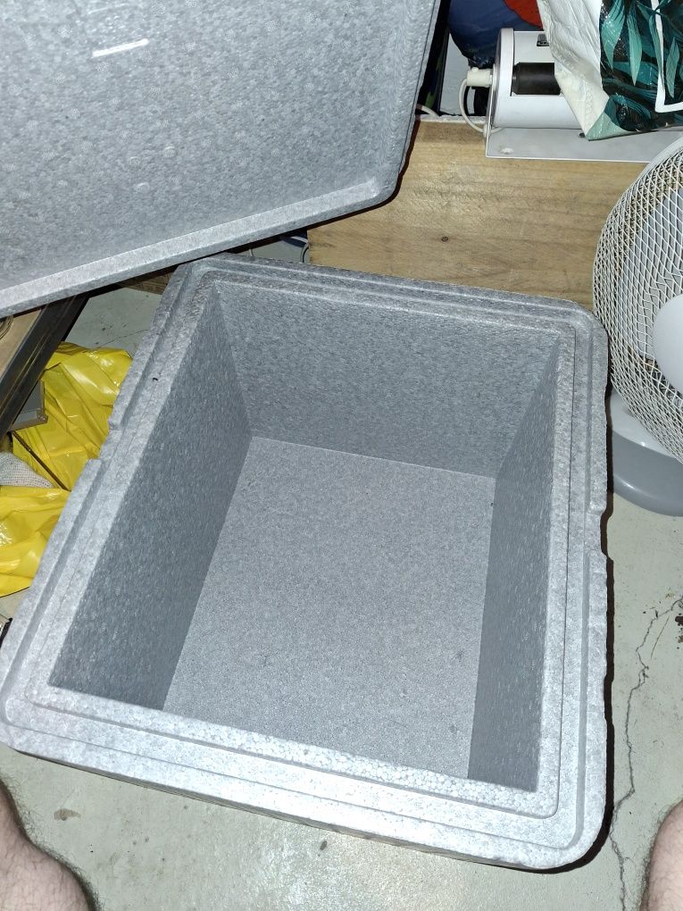 Styrobox 26L pojemnik termiczny.