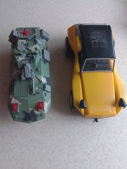 Машинки дитячі б/у