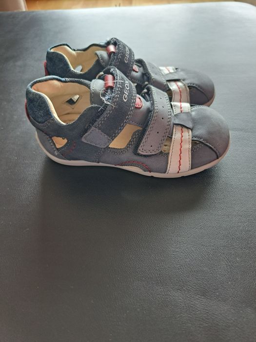 Sandalias Geox nr 24