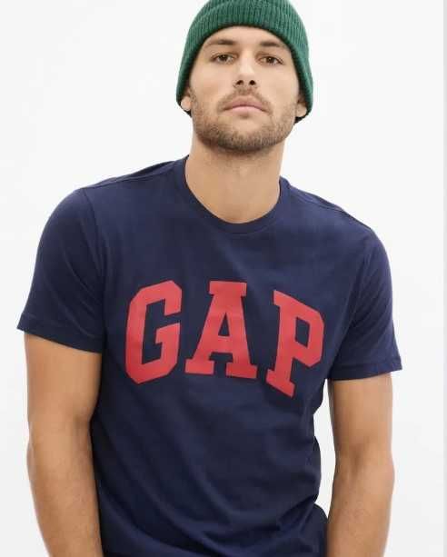 Чоловіча футболка GAP розмір L