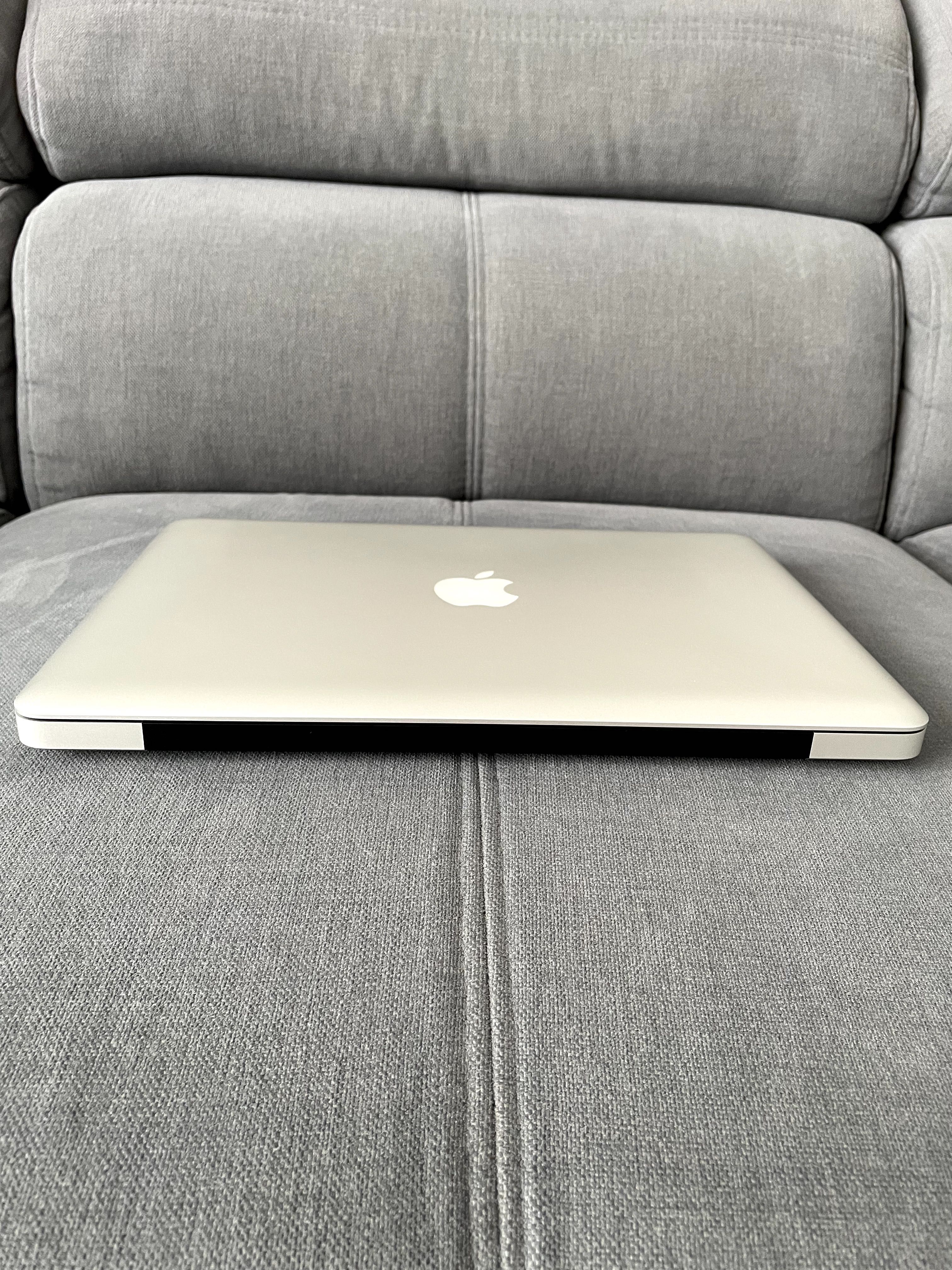 MacBook Pro 13” (Mid 2010) stan idealny, dysk SSD Samsung EVO 500 GB