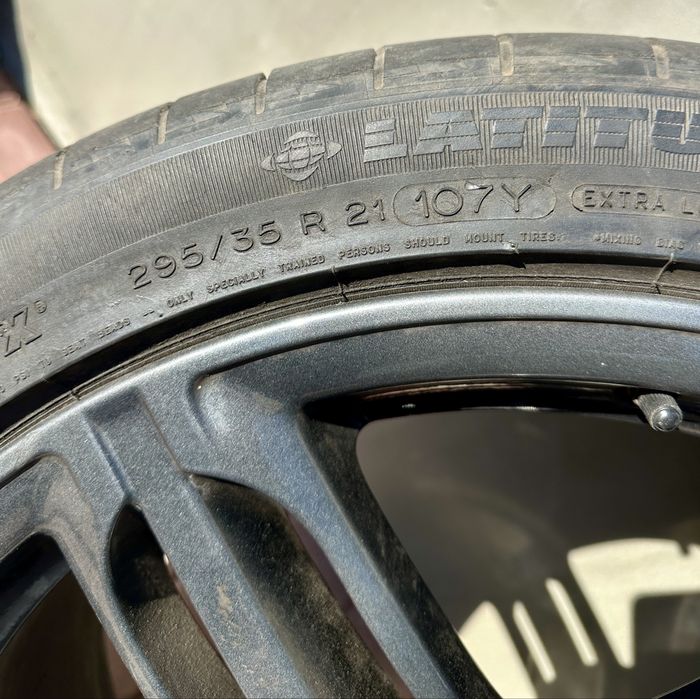 Оригінальні диски з гумою 295/35/21 (Audi, Porsche, VW і тд) (5х130)