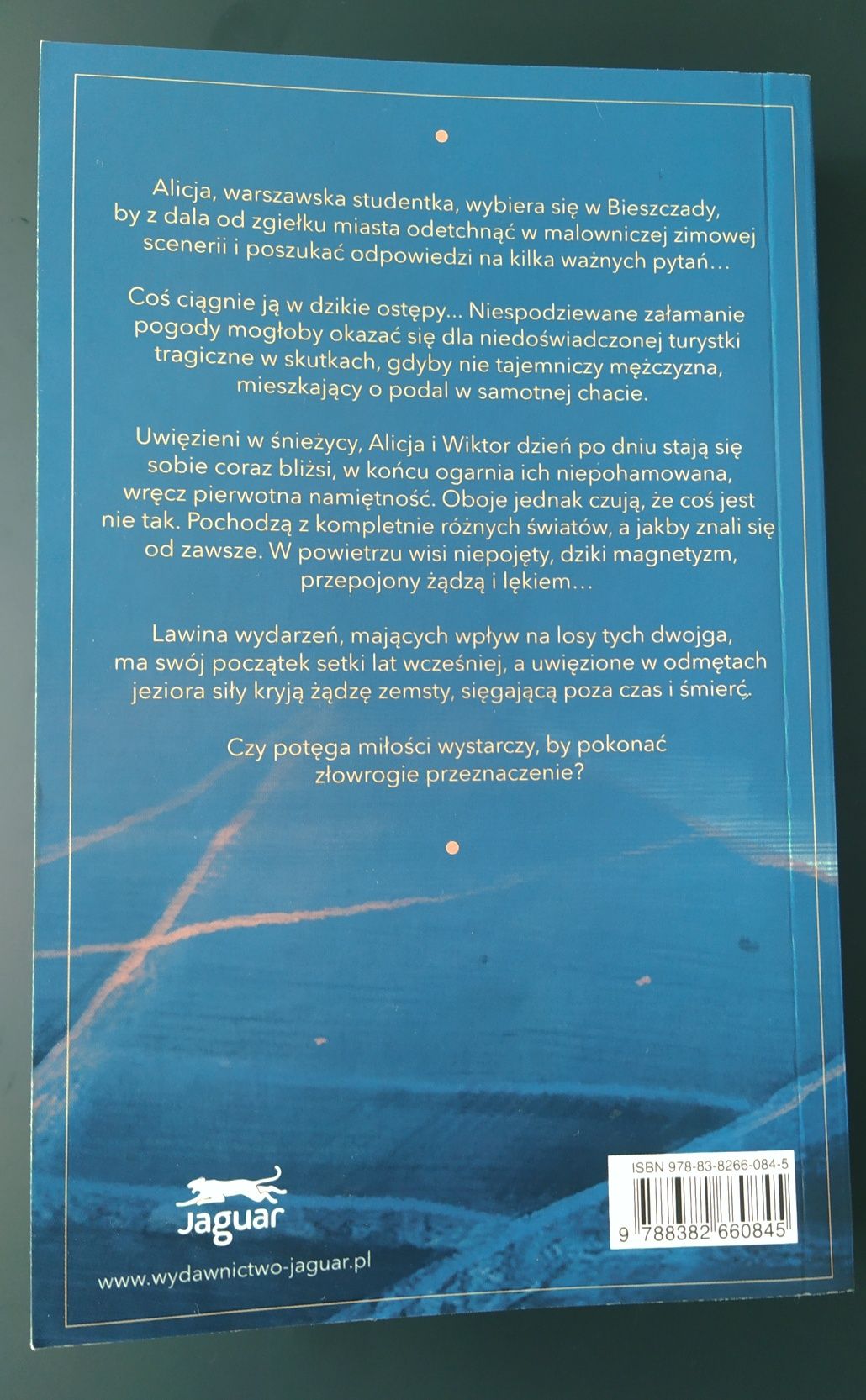 Książka " Więź" tom 1