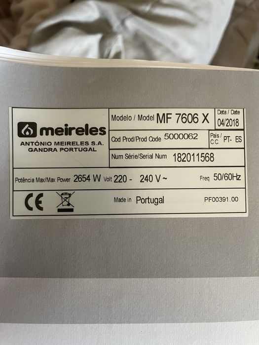 Forno Meireles de encastre