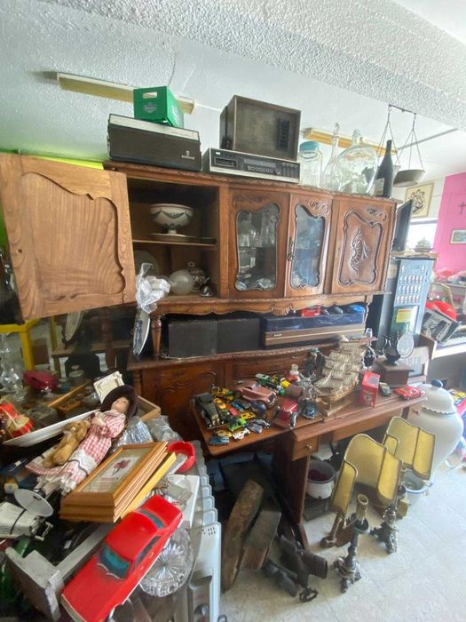 Velharias para venda