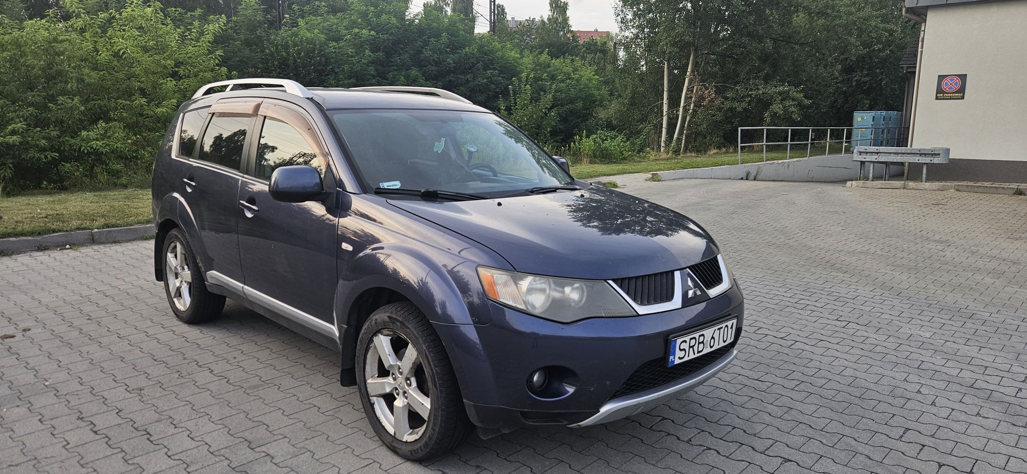 Mitsubishi Outlader 2007 Rok 7 Osobowy 4x4