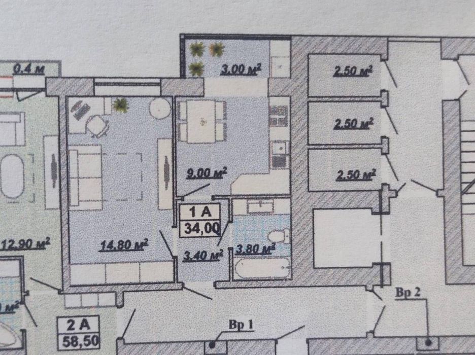Продаж 1 км квартири поруч з центром