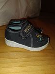 Tylko 9 zł !Buty/ kapcie do żłobka lub przedszkola z DINO r. 22
