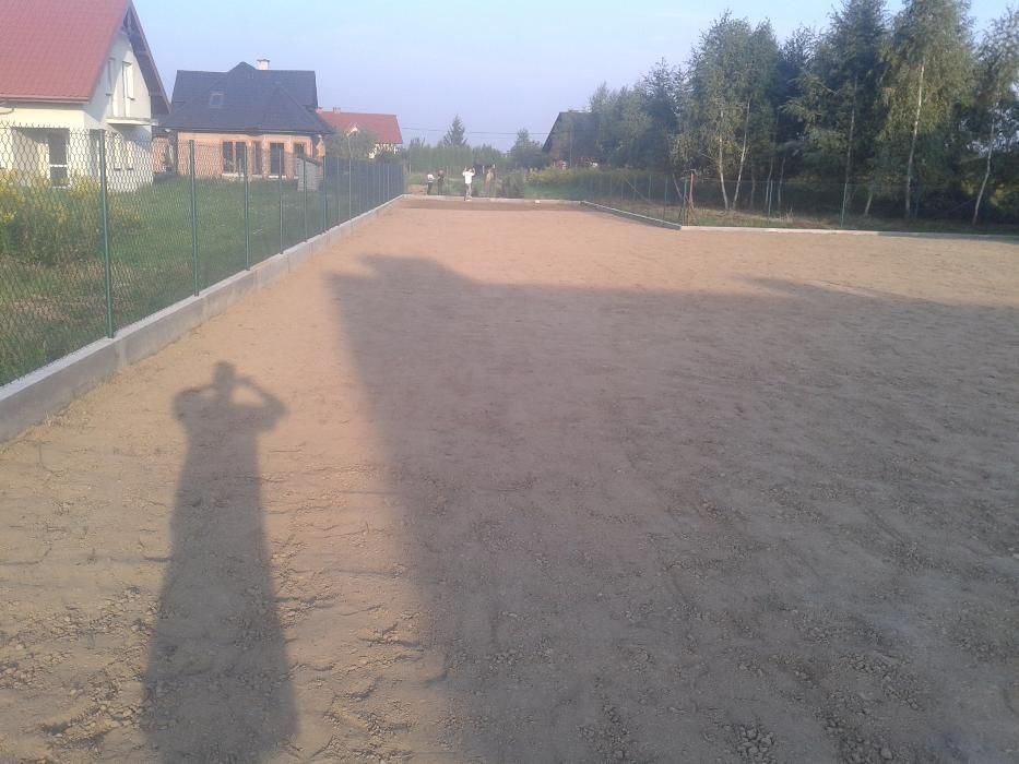 odwodnienia domu terenu drenaze roboty ziemne kanalizacja mini koparka