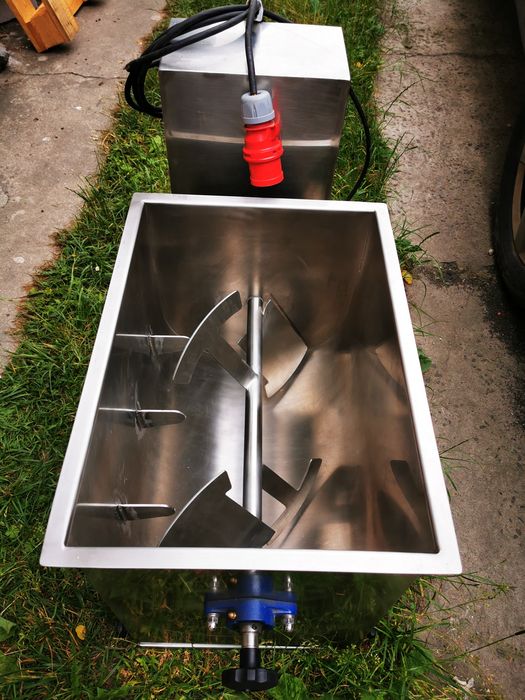 Polska maszynka do mielenia mięsa Alfa 32 22 nowa Kielce z silnikiem