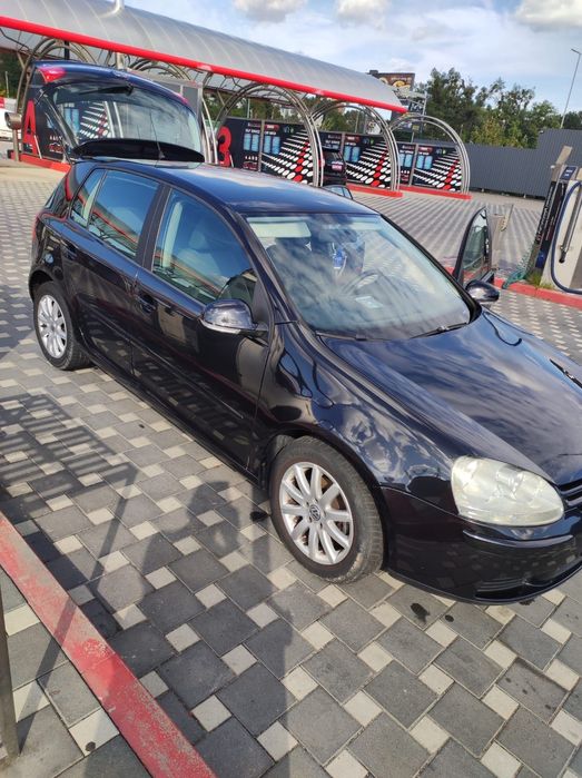 VW Golf 1,6 бензин