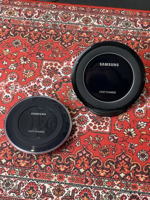 Бездротовий зарядний пристрій Samsung Fast Charge