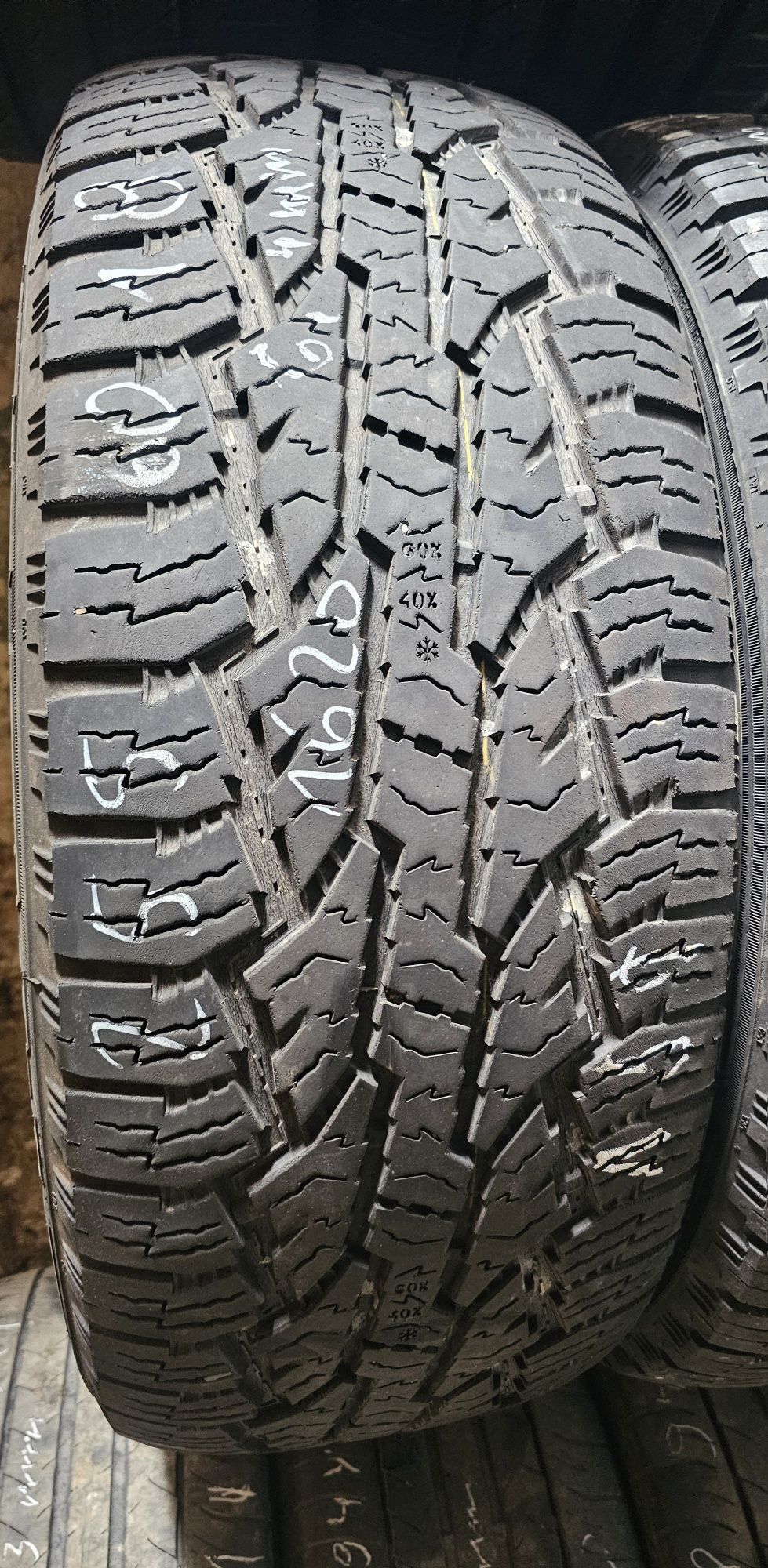 255/60R18 Nokian Rotiiva AT Lato