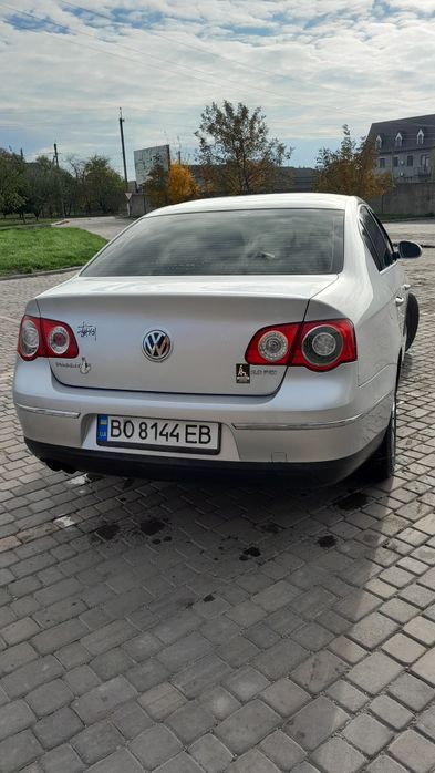 Продам Volkswagen Passat B6 2.0 FSI
