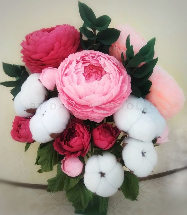 Фотозони,ростові квіти,оформлення весіль та ін.подій.Оренда та продаж.