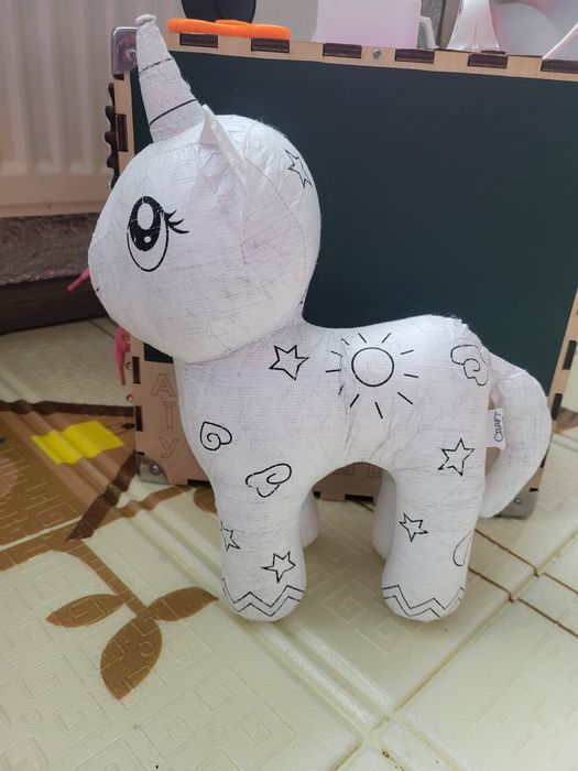 М'яка Іграшка - розмальовка Єдиноріг!