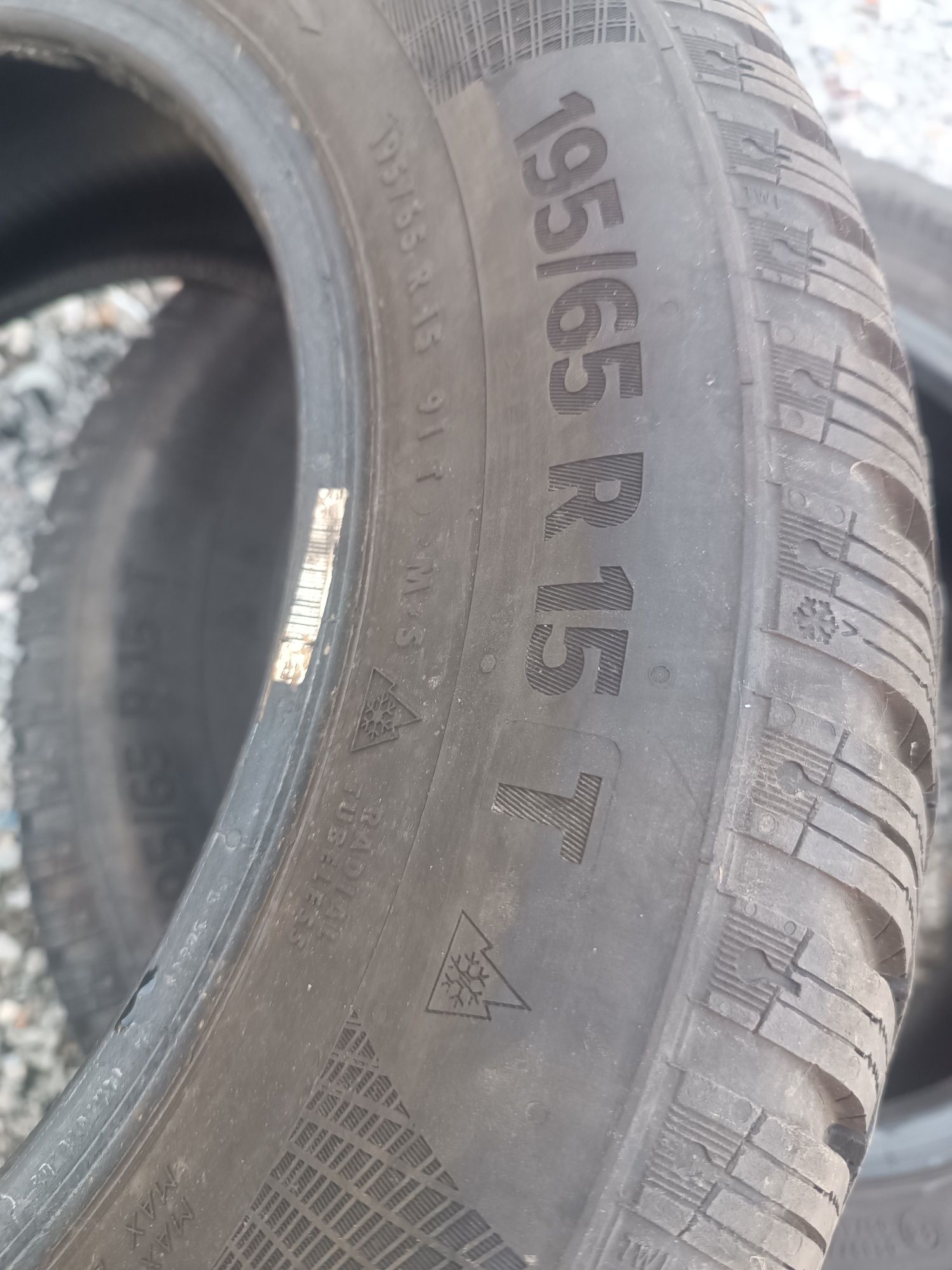 195/65R15 Dwie opony zimowe Continental 2019r jak nowe 8mm