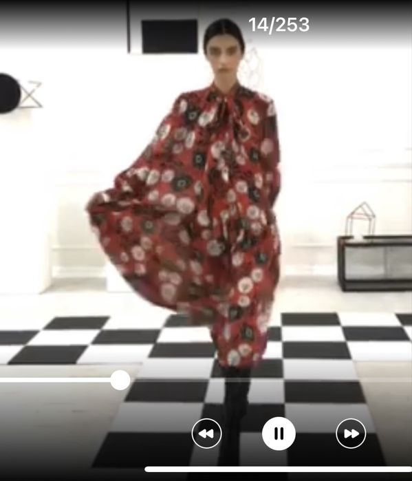 Larisa Lobanova нова сукня шифон s-l