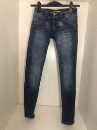 Dżinsy Bershka 32 super skinny