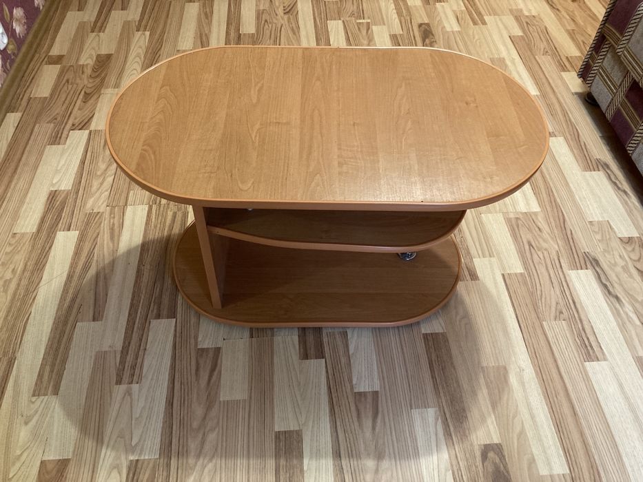 Журнальный столик