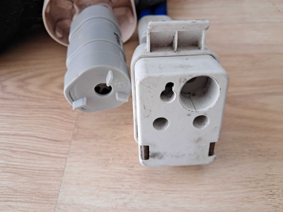 Pompka do wody do przyczepy kempingowej angielskiej stan idealny