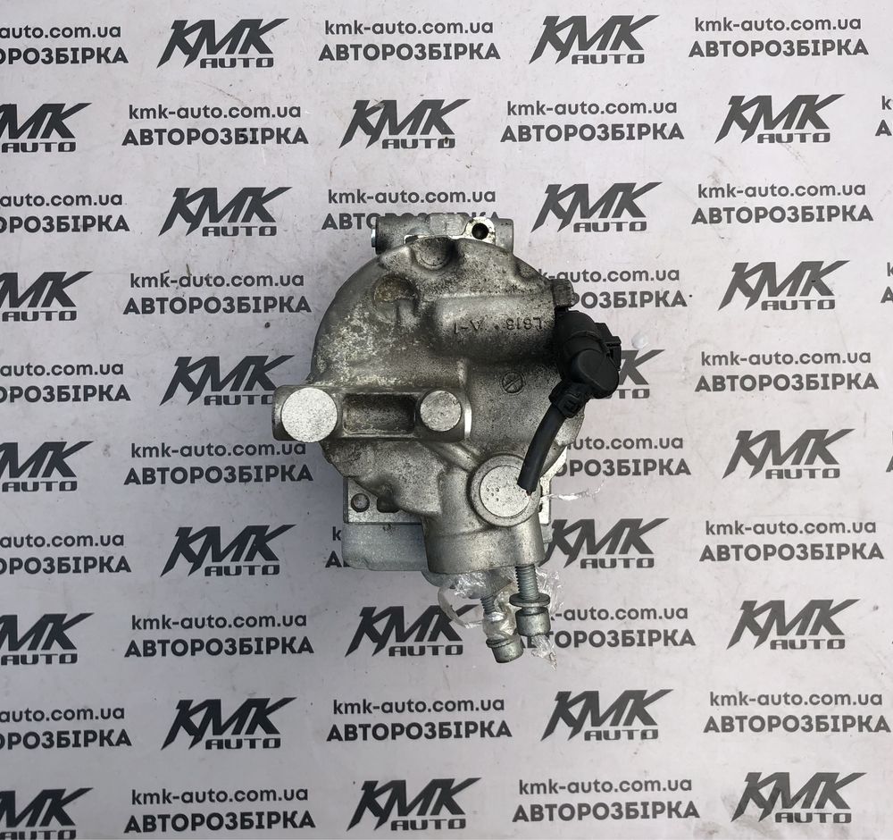 Компресор кондиціонера 8J0260805 VAG Volkswagen Skoda Audi Seat