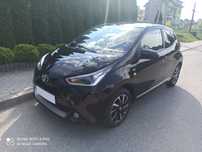 Toyota Aygo Salon Polska, serwisowany, niski przebieg, wersja BLACK EDITION
