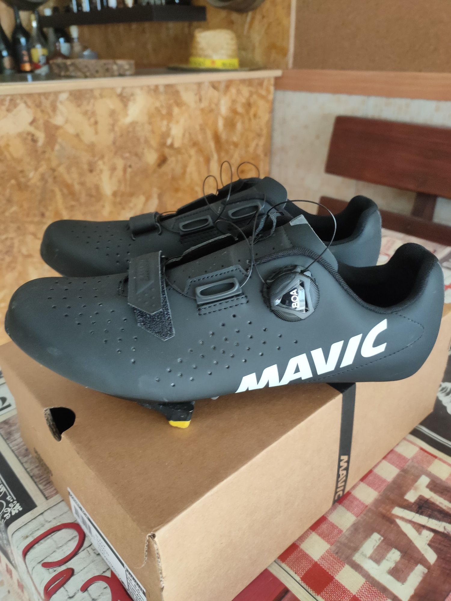 Sapatos mavic como novos