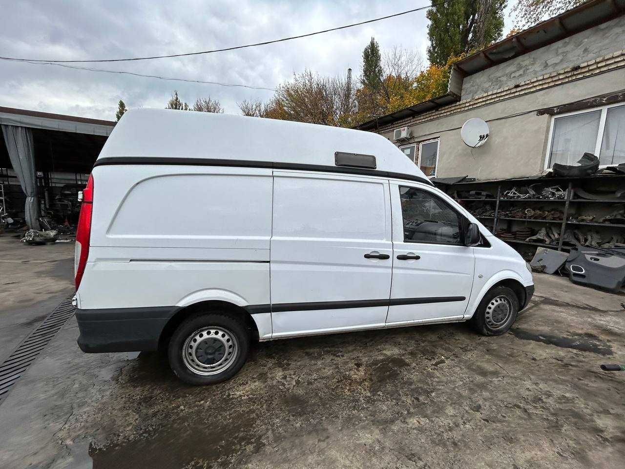 Разборка вито Розбірка віто Розборка Mercedes Vito W639 двері редуктор