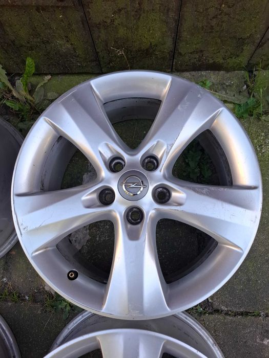 Oryginalne Alufelgi Opel Astra J Zafira C 17" 5x115 ET44 7jx17