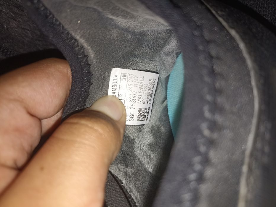 Бутси Адідас чорні