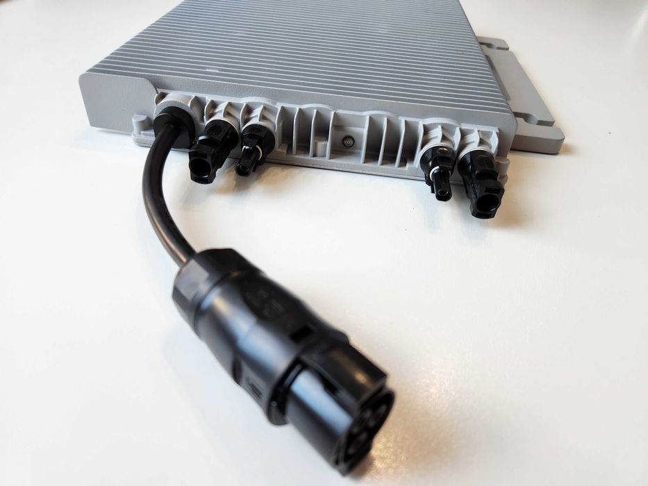 Мікроінвертор Deye SUN-M200G4-EU-Q0 2000 Вт 1, MPPT:4