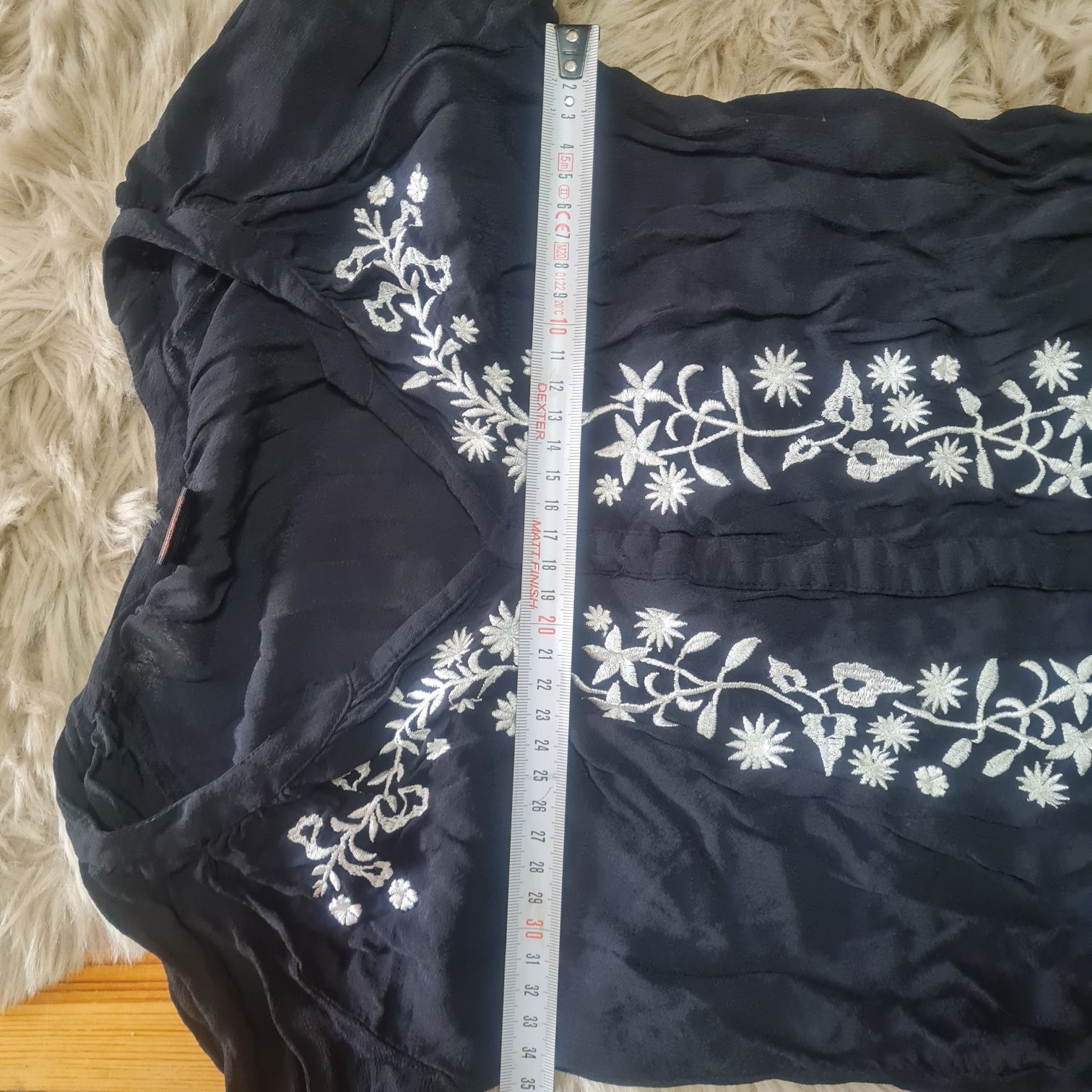 Ellos tunika bluzka zwiewna XS czarna długa rekaw 3/4 haftowana