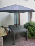 Stół ogrodowy, parasol, krzesła antracyt