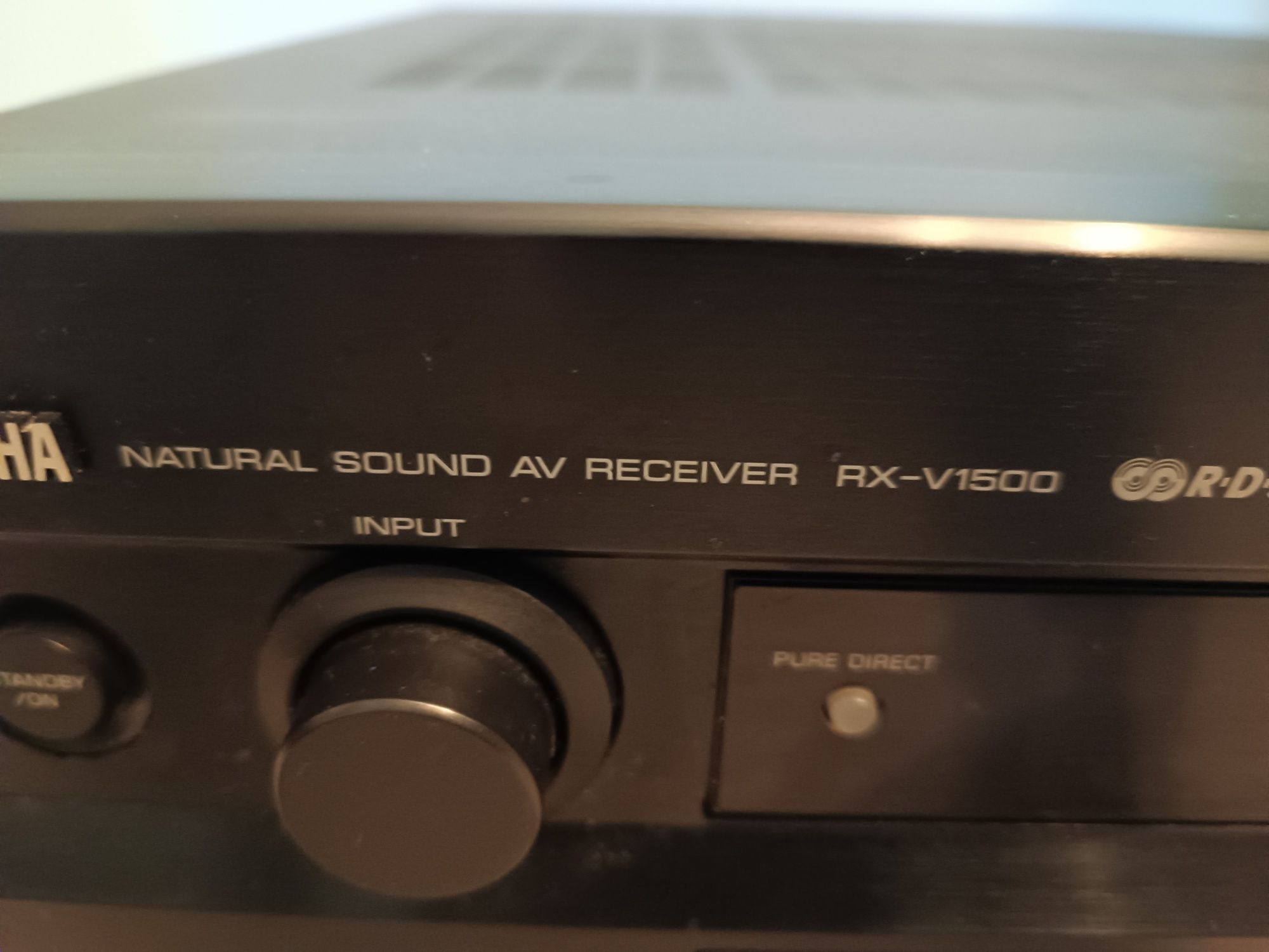 Yamaha RX-V1500 7.1