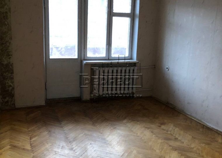 Продаж 2к квартири Кирилівська 115/2 / Кирилловская 115/2