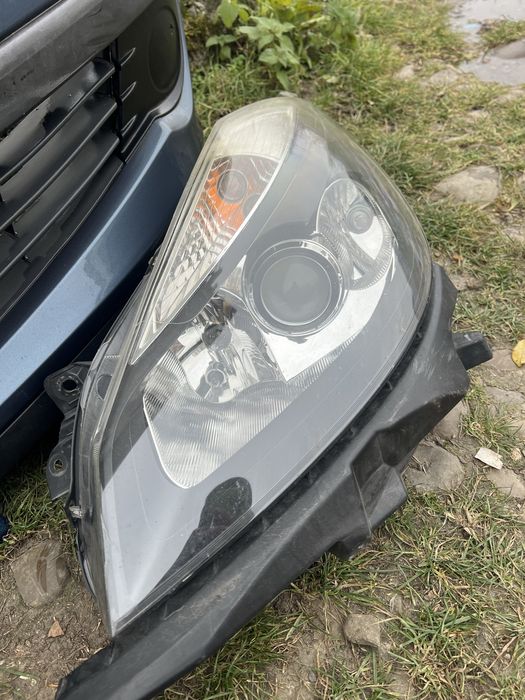 Бампер  Рено кліо 3 Renault Clio 3 2005-2009 дорестайл