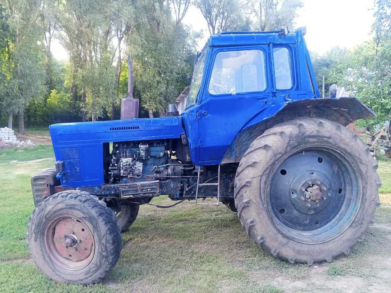 Продам трактор мтз