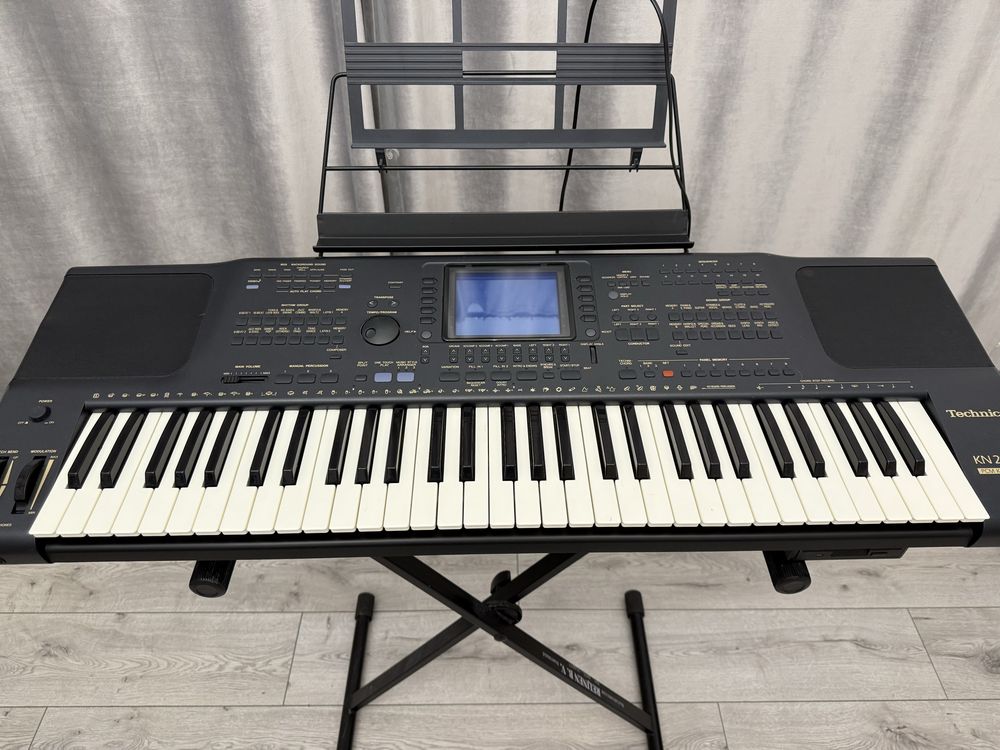 Keyboard Technics SX-KN2000  синтезатор , цифрове піаніно