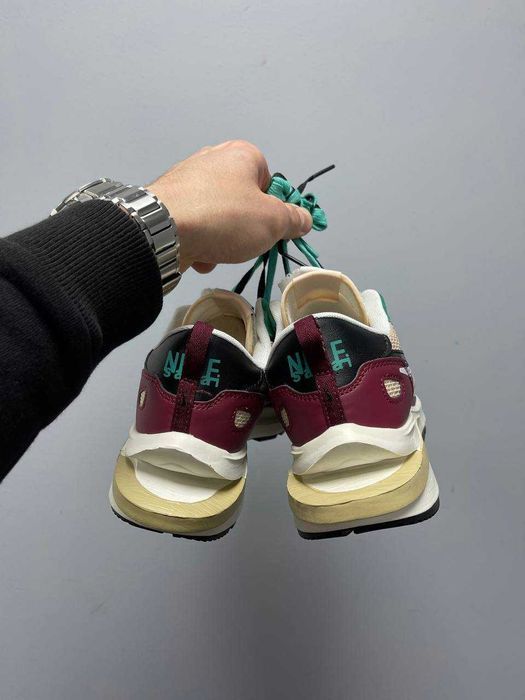 Мужские кроссовки Sacai x Nike Vaporwaffle ‘Villain Red’ Размеры 40-45