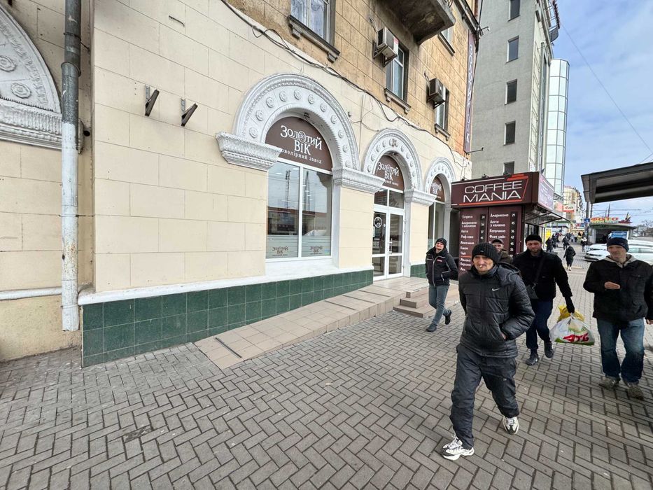 Пр.Центральний/Ц.ринок 228 кв.м. ТОП місце прохідняк