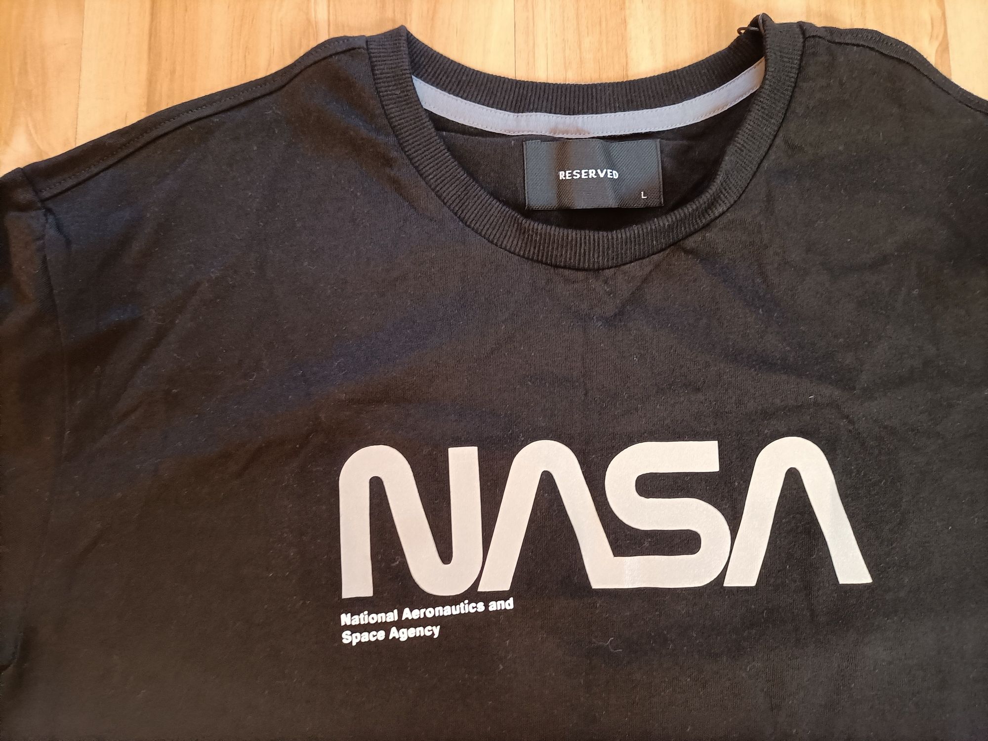 Nowy T-shirt chłopięcy  roz.L.  Resesrved  NASA czarny