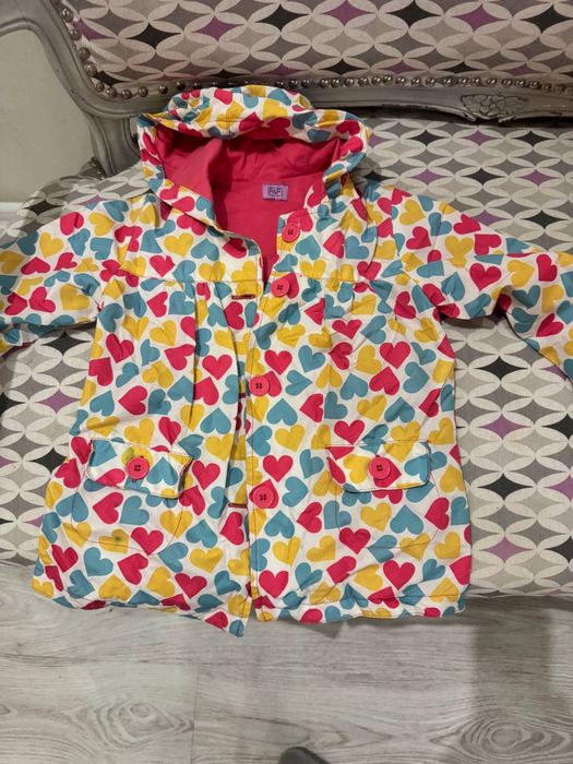 Ветровка FF, дождевичек на флисе Mothercare и безрукавка Benetton