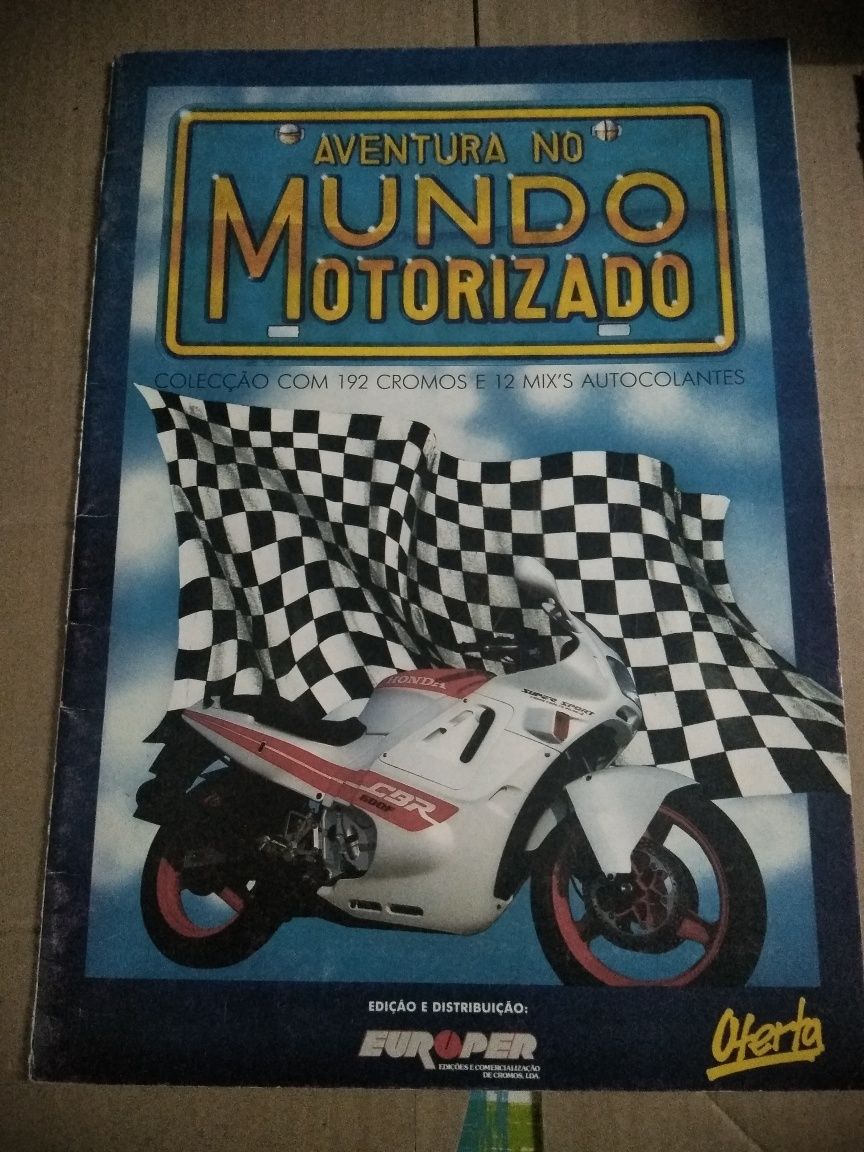 Caderneta antiga "Aventura no Mundo Motorizado"