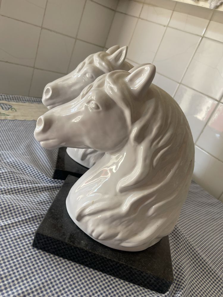 Decoraçao cavalo apara livros