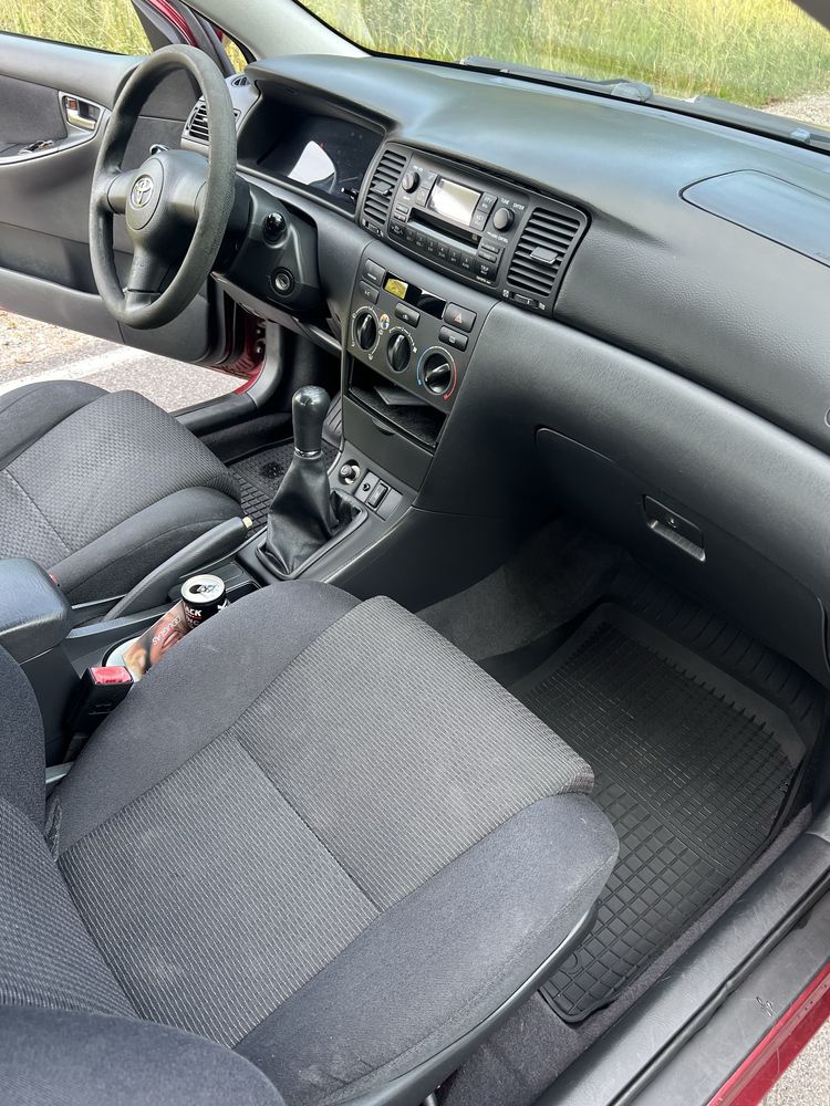 Toyota Corolla 1.4 D4D salon PL ( pierwszy właściciel )