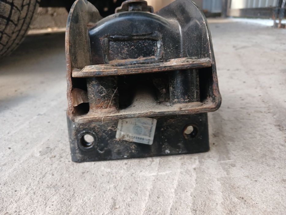 Подушки двигателя хюндай гетс